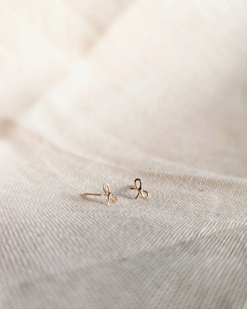 Ribbon Earrings